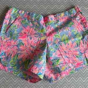 NWT Lilly Pulitzer Oceanview Shorts -  Sunrise Bay - MEDIUM